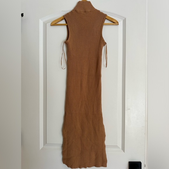 Magaschoni Caramel Mock Neck Ribbed Bodycon Dress - Picture 8 of 11